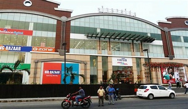Featured Image of Malls near Mahindra IvyLush Kharadi Wagholi Village